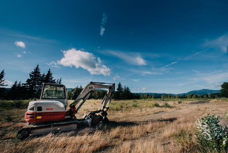 Cascade Locks Breaking Ground